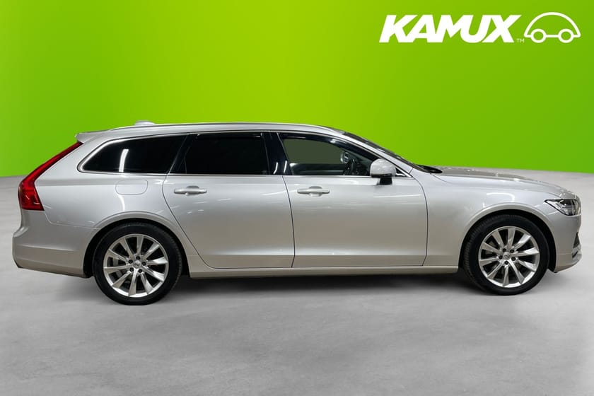 Bild 2 av Volvo V90 D3 150hk Momentum Värmare VOC Sensorer