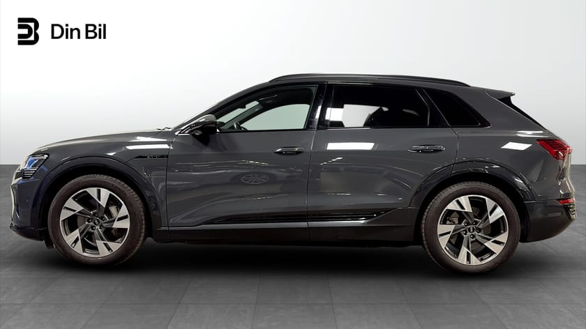 Bild 2 av Audi Q8 50 e-tron quattro 340HK q Proline / Drag / Backkamera