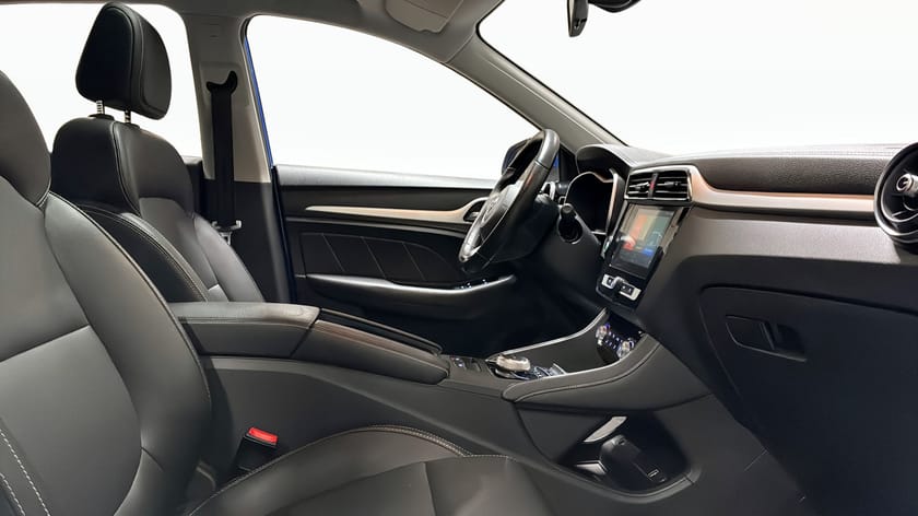 Bild 3 av MG ZS EV 143hk Luxury Navi Panorama Skinn CarPlay