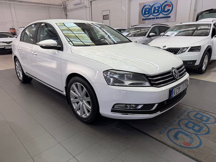 Bild 3 av Volkswagen Passat 1.6 TDI DPF BMT / Sedan / Nybesiktigad
