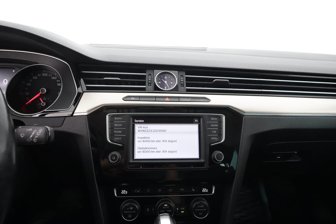 Volkswagen Passat 2016 - miniatyr 15