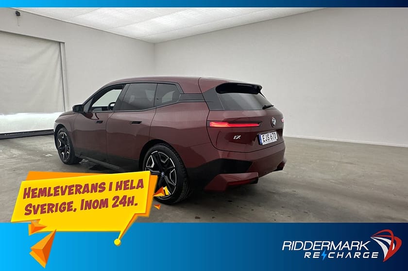 Bild 5 av BMW iX xDrive40 Sport H/K Sky HUD Dragkrok 360° MOMS