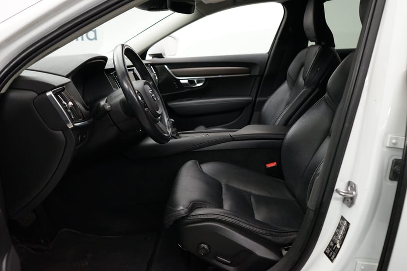 Bild 5 av Volvo V90 Cross Country D4 AWD Advanced SE II, Polestar Effektoptimerad, Harman Kardon, Dragkrok