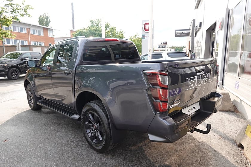 Bild 4 av Isuzu D-Max Crew Cab XRX |4219:-skatt| 3.595:-/mån Facelift | OMG LEV