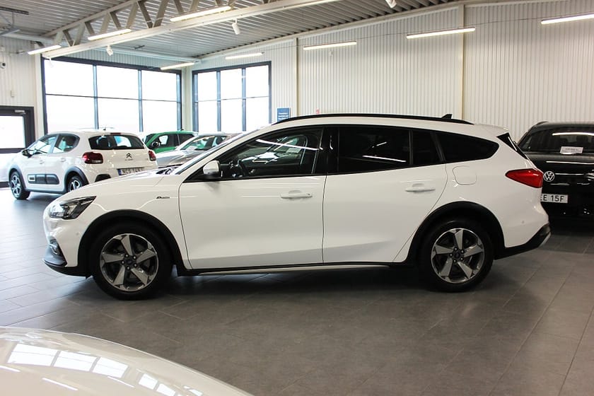 Bild 5 av Ford Focus Active Kombi 1.0 EcoBoost B-kamera SoV  Ny Motor