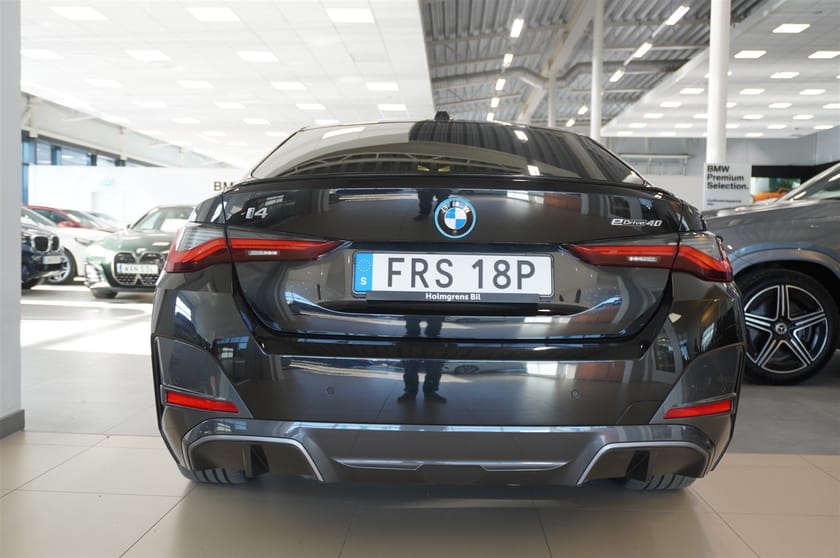 Bild 3 av BMW i4 eDrive40 Gran Coupé M Sport Drag DAP hk Park Ass Plus