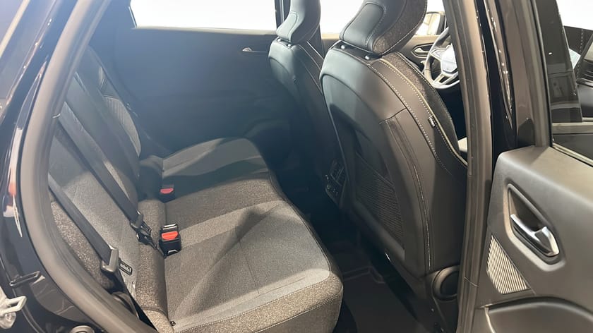 Bild 5 av Renault Captur TECHNO MILDHYBRID 140HK *DEMO*
