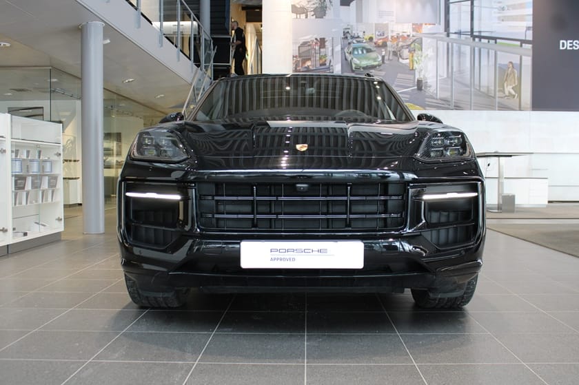 Bild 3 av Porsche Cayenne E-Hybrid 