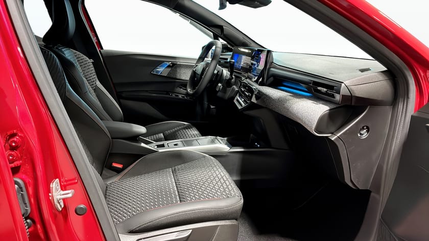 Bild 3 av Renault Clio TECHNO TCE 115 EDC // demobil