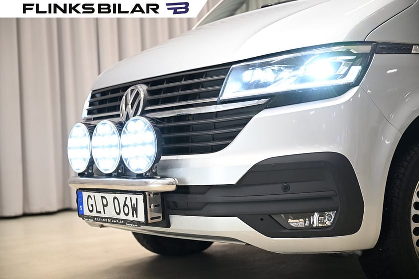 Bild 3 av Volkswagen Transporter Kombi 4Motion 150HK Kombi|Dubbelhytt|LED|Drag|Värmare|Leasbar