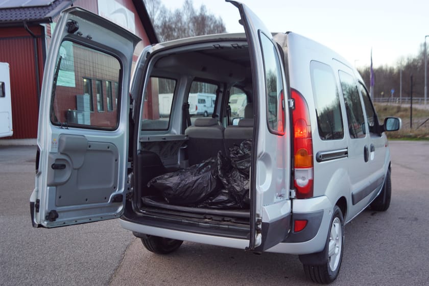 Bild 3 av Renault Kangoo Express Passenger 1.6 Auto, 5-Sits, Vinterdäck, Ny Servad