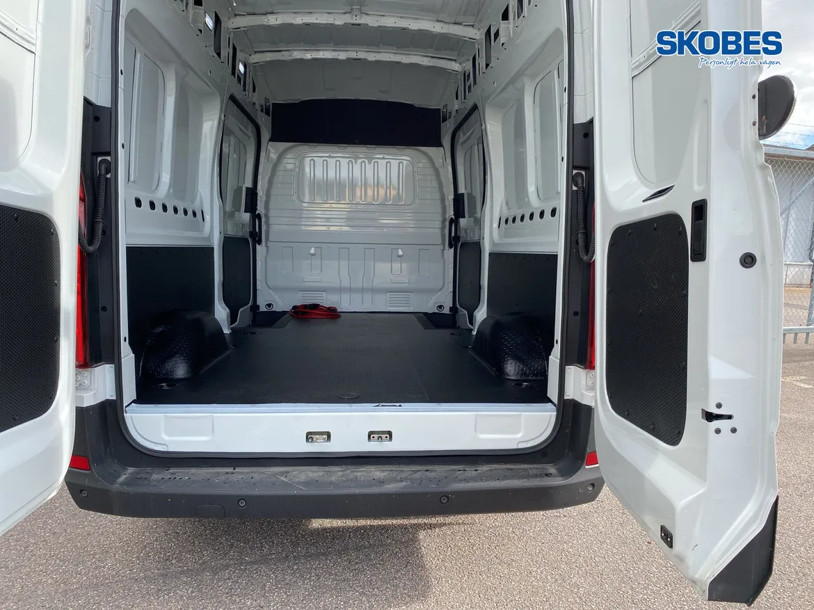 Maxus e-Deliver 9 N1