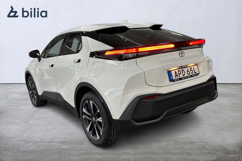 Bild 2 av Toyota C-HR PHEV 2.0 STYLE Laddhybrid VÅRKAMPANJ!