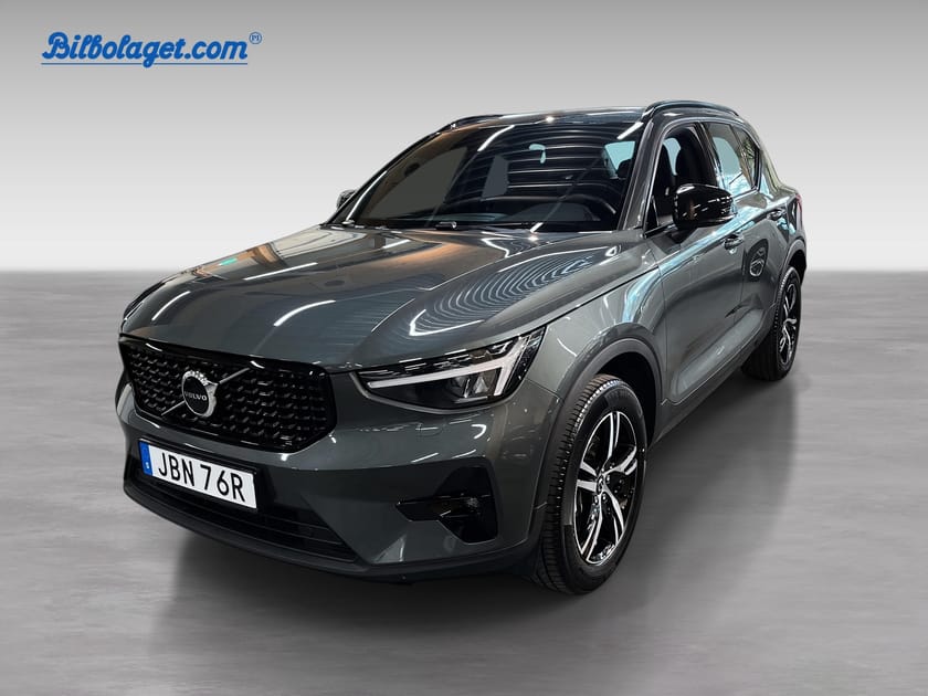 Bild 1 av Volvo XC40 B4 FWD Bensin Plus Dark
