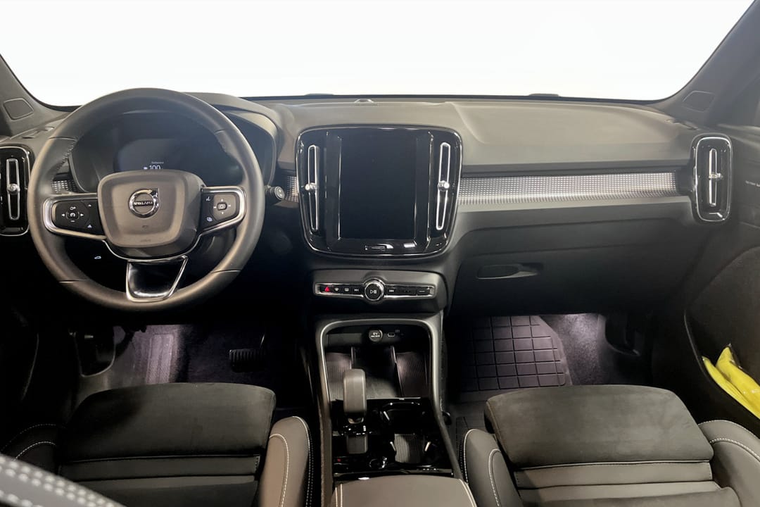 Volvo EX40 Twin Motor Performance