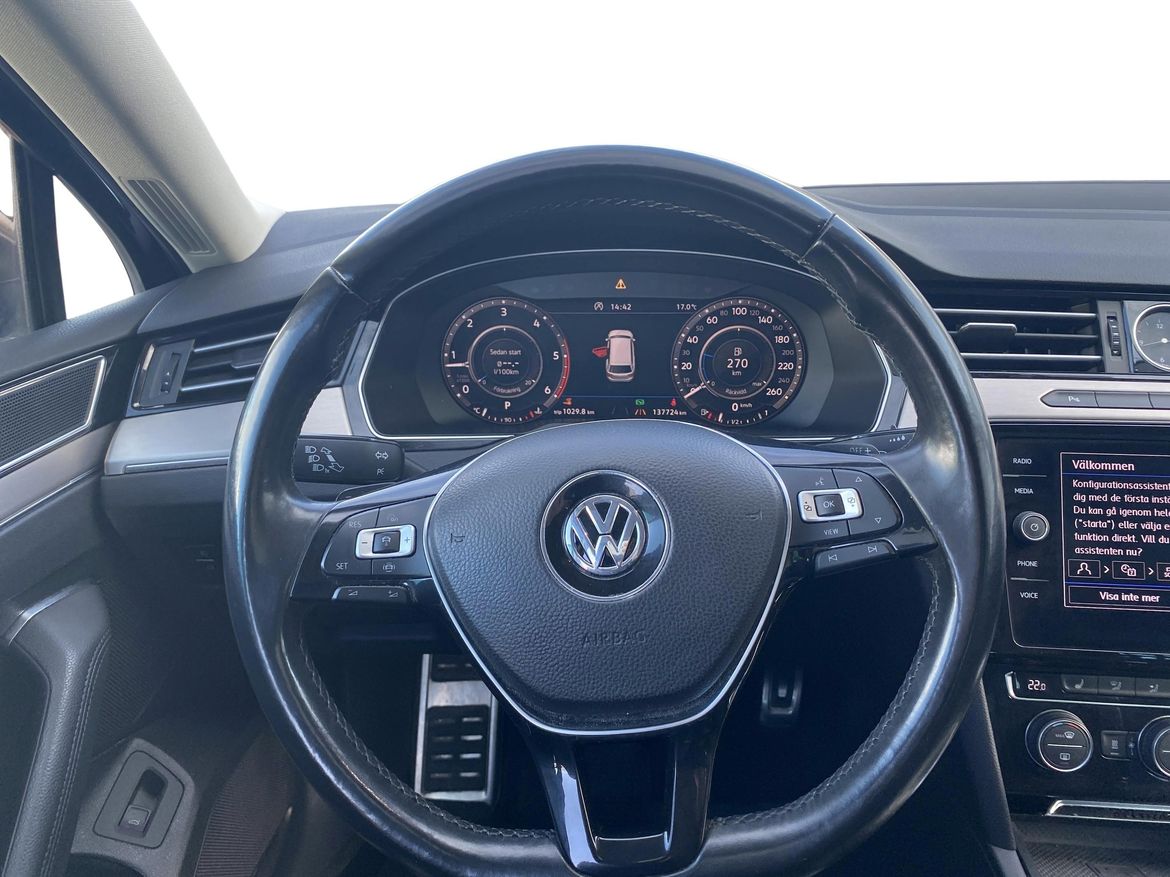 Volkswagen Passat 2019 - miniatyr 9