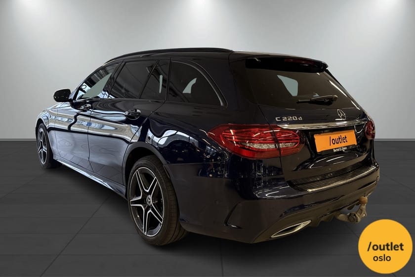 Bilde 3 av Mercedes-Benz C 220 T d 4MATIC C220d aut 194hk/ AMG / Panorama / Burmester®
