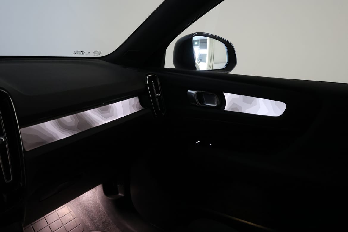 Volvo XC40 2023 - miniatyr 8