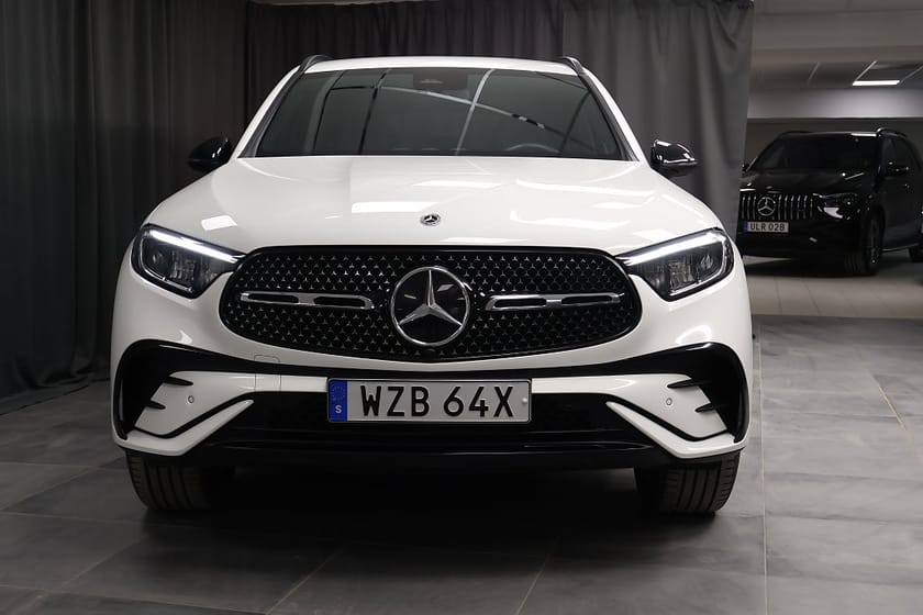 Bild 3 av Mercedes-Benz GLC 300 e 4MATIC AMG LINE ADVANCED DRAG LED MOMS
