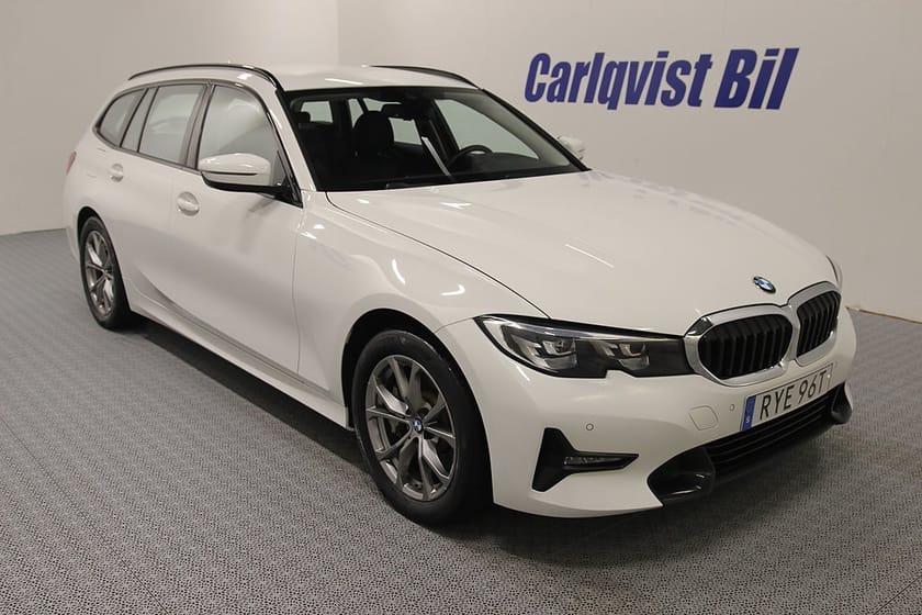 Bild 3 av BMW 330e Touring Plug in 292HK Sportline Läder