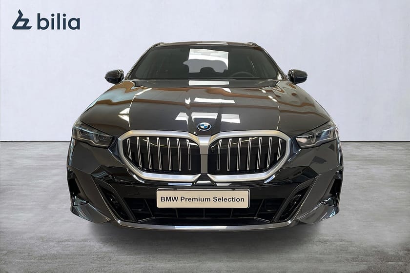 Bild 5 av BMW 530e xDrive Touring M Sport Värmare 360 Kamera Head-Up Drag