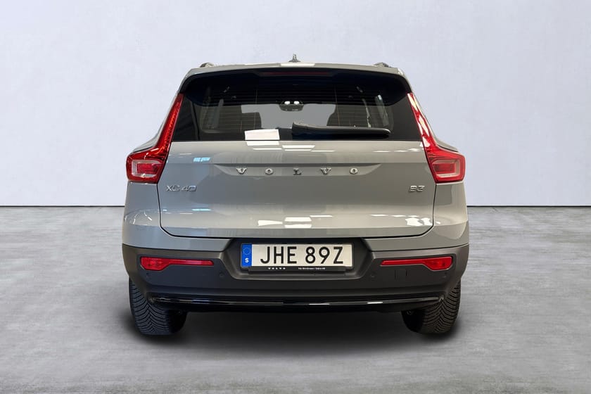 Bild 5 av Volvo XC40 B3 FWD Bensin Plus Dark