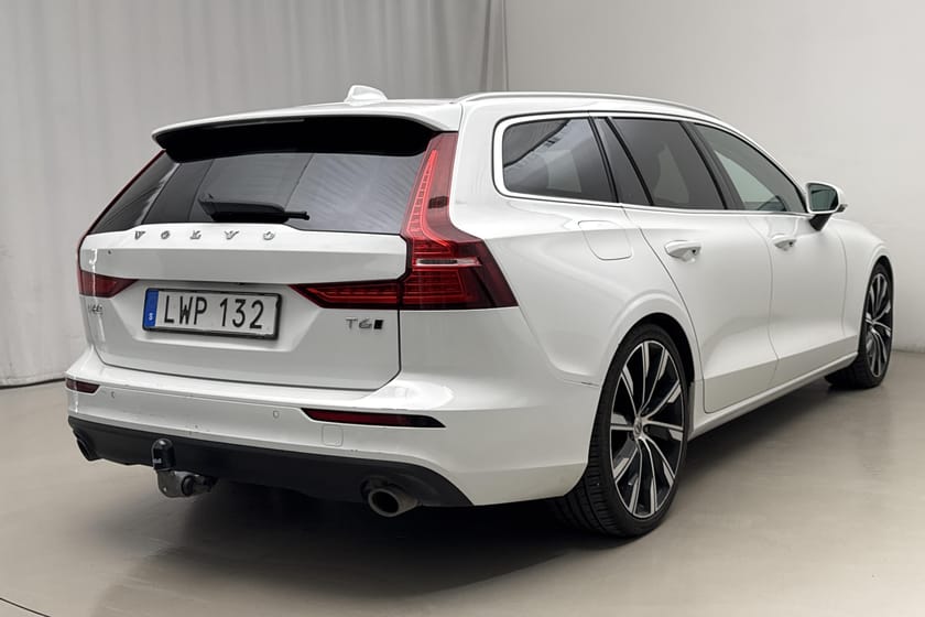Bild 3 av Volvo V60 T6 AWD (310hk) Advanced Teknikpaket