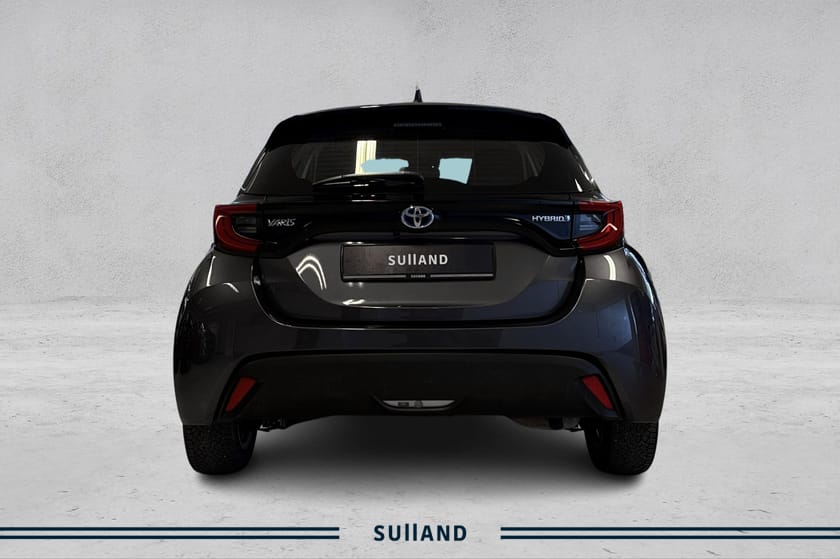 Bilde 4 av Toyota Yaris Hybrid 1,5 Active Tech / Relax / ACC / R.kamera