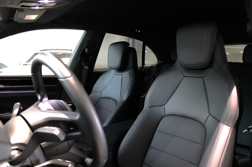 Bild 3 av Porsche Macan 4 Moms