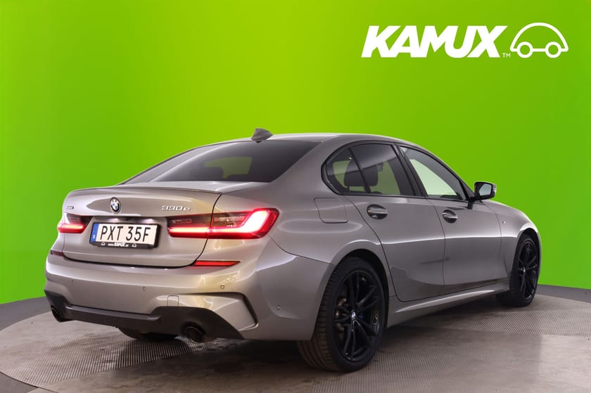 Bild 4 av BMW 330e xDrive Sedan M-Sport 19" GPS Drag B-Kam HiFi Adpt Farth Shadow