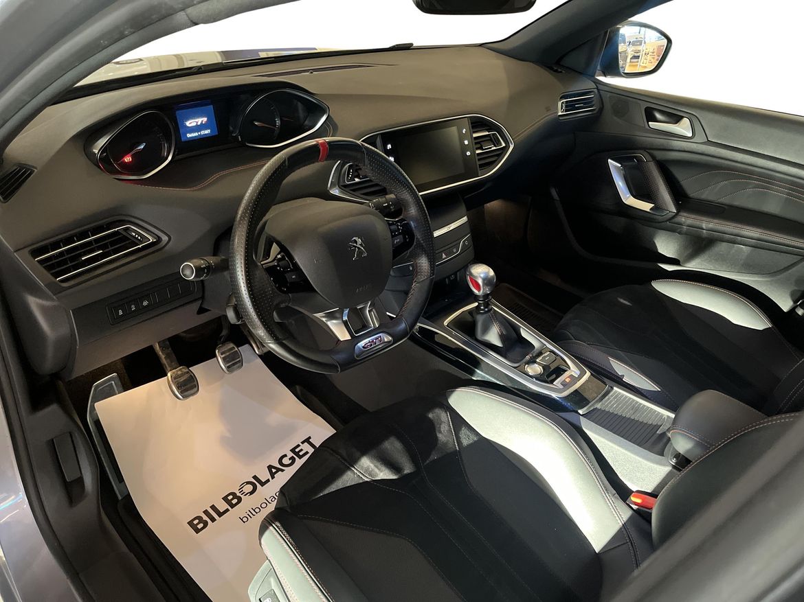 Peugeot 308 2019 - miniatyr 6