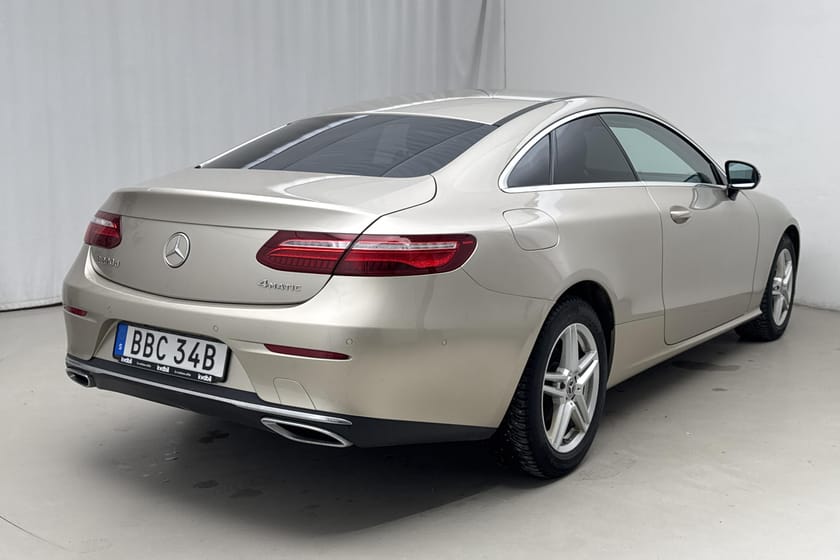 Bild 3 av Mercedes-Benz E 220 d Coupé 4MATIC 194hk Avantgarde Läderinr.