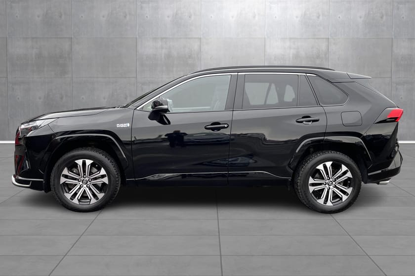 Bilde 2 av Toyota RAV4 Plug-in Hybrid AWD Active Tech
