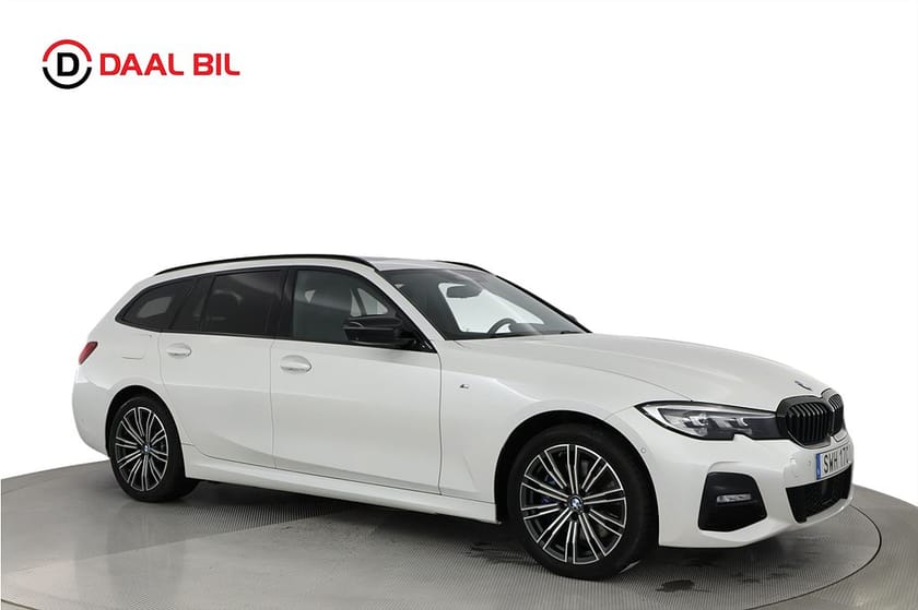 Bild 4 av BMW 330e xDrive Touring 292HK M-SPORT DRAG H/K® 3D-KAMERA PANO