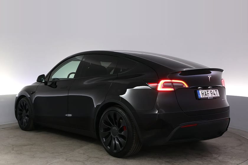 Bild 4 av Tesla Model Y Performance AWD Autopilot Panorama 4,99%
