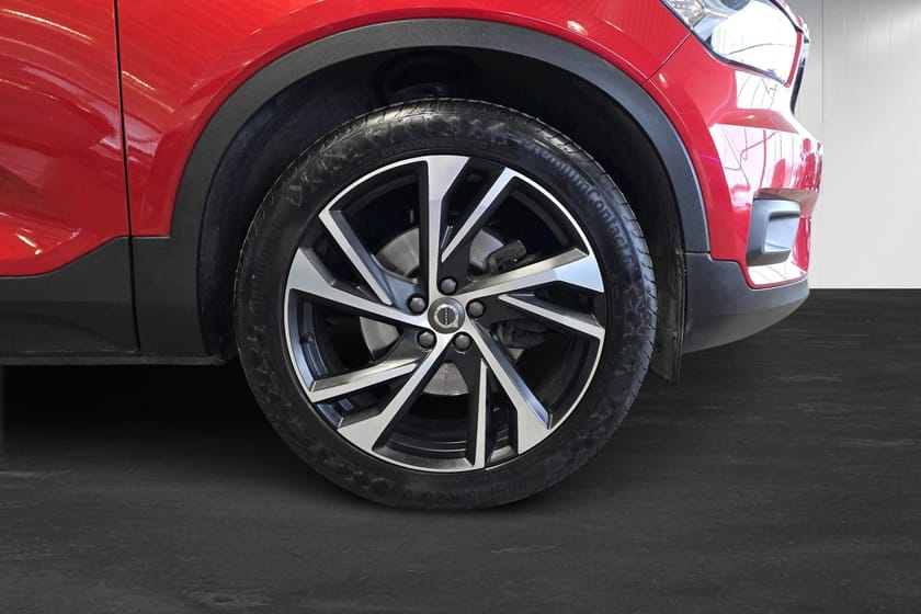 Bild 5 av Volvo XC40 D4 AWD | R-Design | Drag | D-Värmare