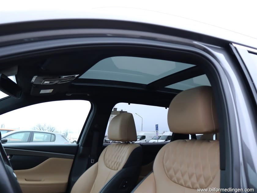 Bild 5 av Hyundai Santa Fe PHEV 1.6 Plug-In AWD 7-sits Pano Hud S/V