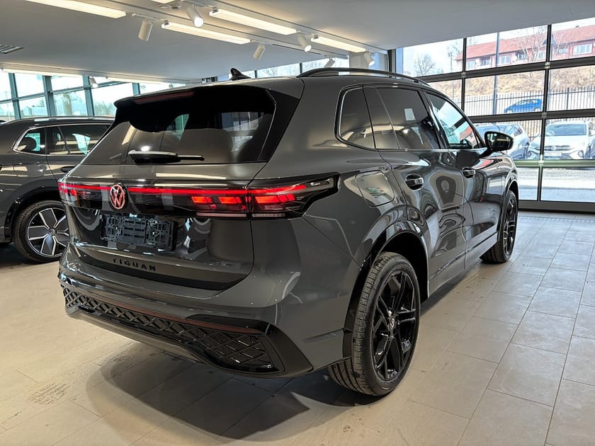 Bild 4 av Volkswagen Tiguan eHybrid R-Line-Edition BLACK STYLE LEV 4395kr/mån