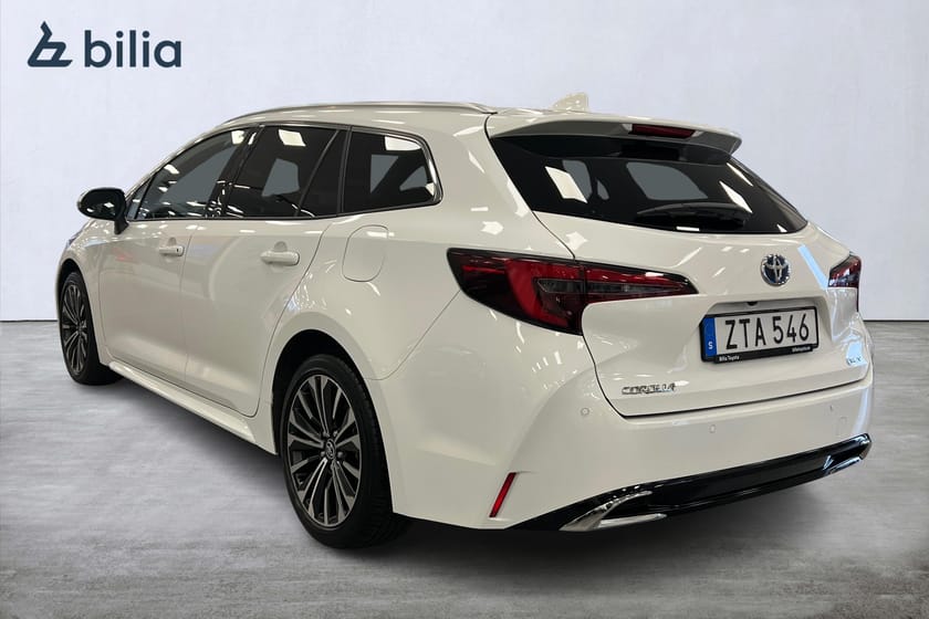 Bild 2 av Toyota Corolla Touring Sports Hybrid Style / Vinterhjul ingår