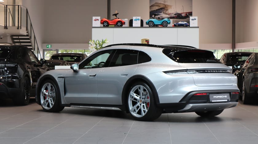 Bild 2 av Porsche Taycan 4S Cross Turismo 