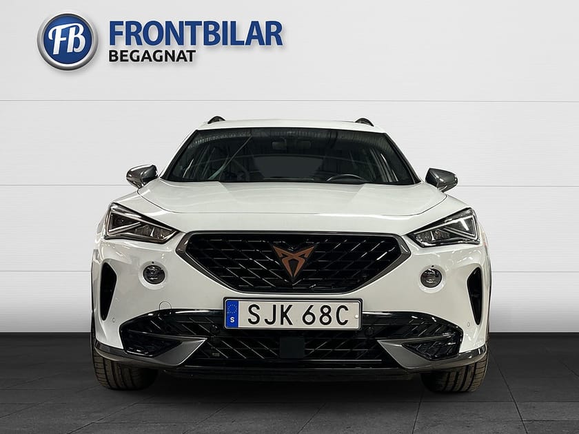 Bild 2 av CUPRA Formentor VZ e-Hybrid VZ/Drag/Navi/V-hjul/245hk/FRIA v-hjul!