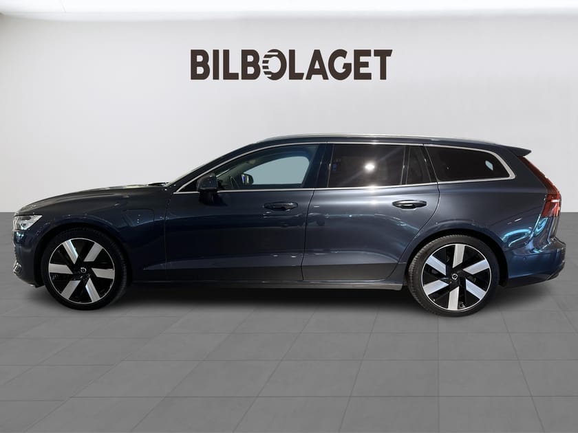Bild 2 av Volvo V60 Recharge T6 Ultimate Bright (DRAG/360/PANO)