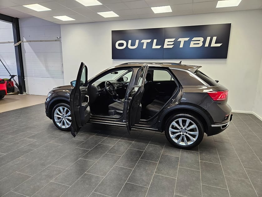 Bild 3 av Volkswagen T-Roc 2.0 TDI 150hk 4Motion 4x4 Värmare Backkamera Drag