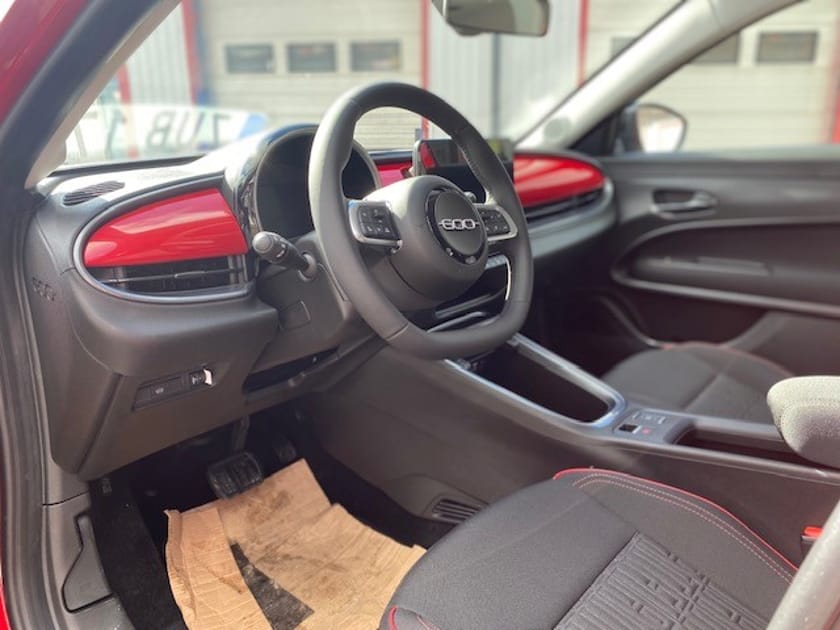 Bild 5 av Fiat 600e Red  ( Privatleasing 3995:-/ mån)