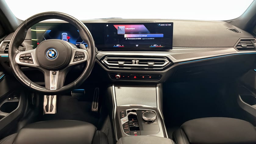 Bild 4 av BMW 330e xDrive Touring M Sport Pro H/K Dragkrok Rattvärme