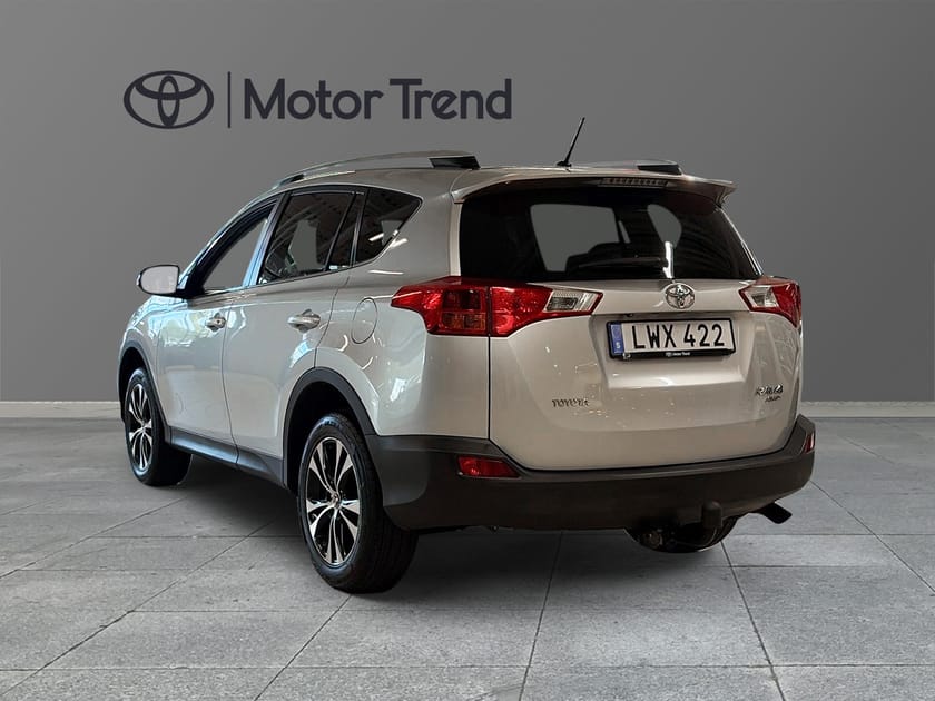 Bild 2 av Toyota RAV4 2.0 BENSIN MANUELL EDITION 50 DRAG M-VÄRM VHJUL