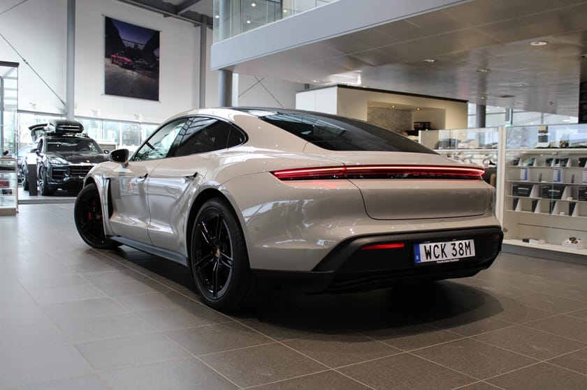 Bild 2 av Porsche Taycan 4S 