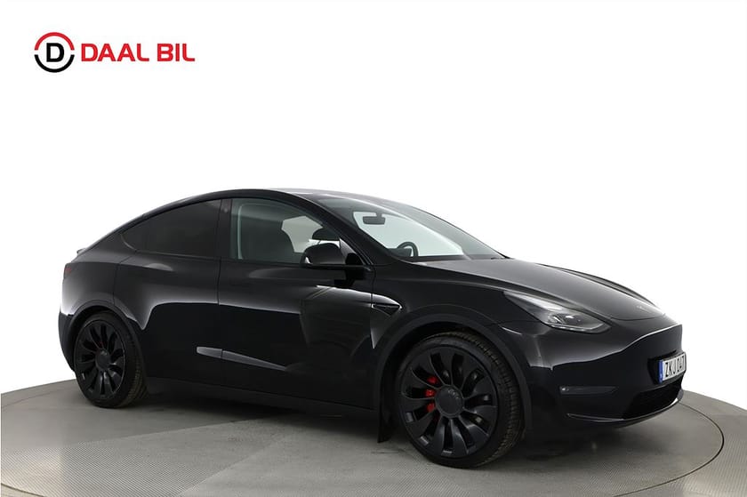 Bild 4 av Tesla Model Y Performance AWD 534HK PANORAMA P-VÄRM DRAGKROK NFC