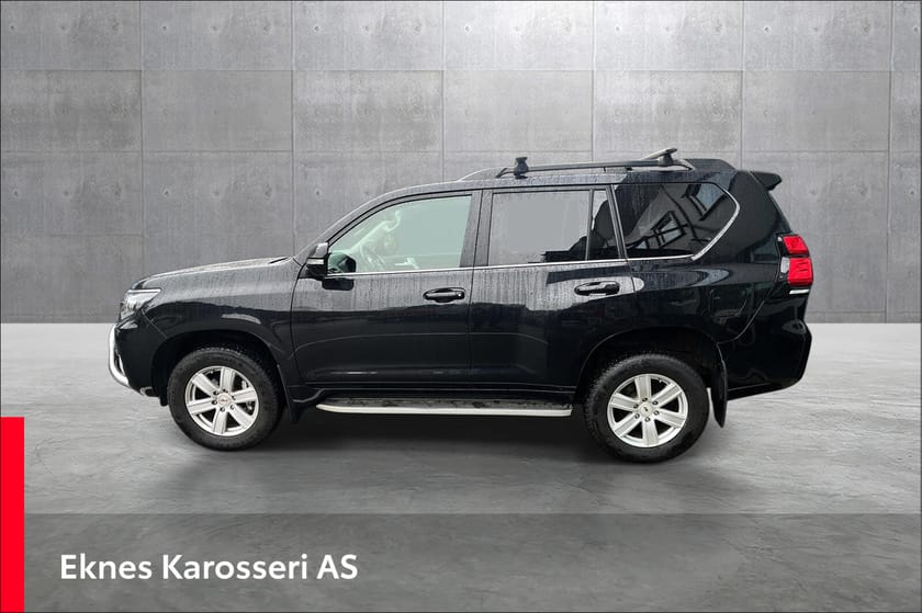 Bilde 2 av Toyota Land Cruiser 5-dørs 2,8 D-4D VX aut