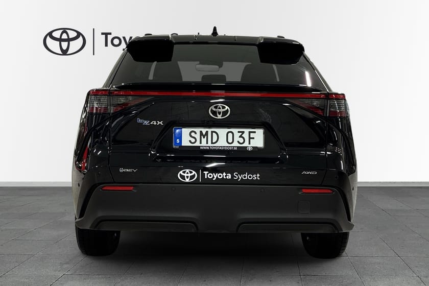 Bild 5 av Toyota bZ4X AWD Executive NYA Modellen